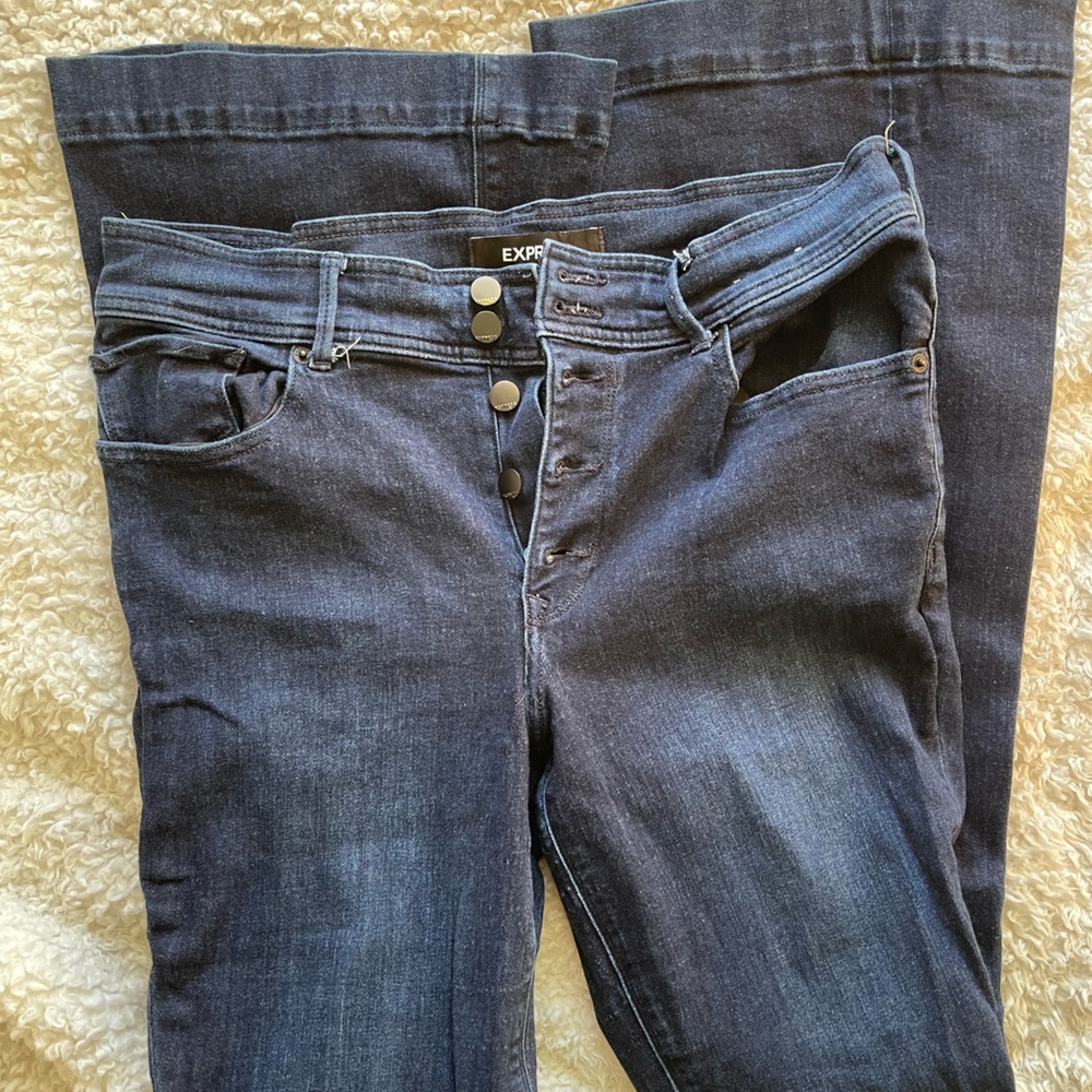 Express High Rise Bell Flare Jeans - Picture 3 of 6